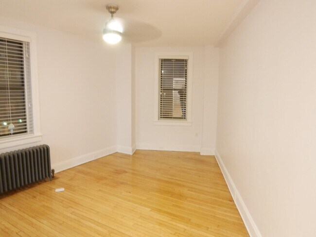 Building Photo - 2600 John F. Kennedy Blvd