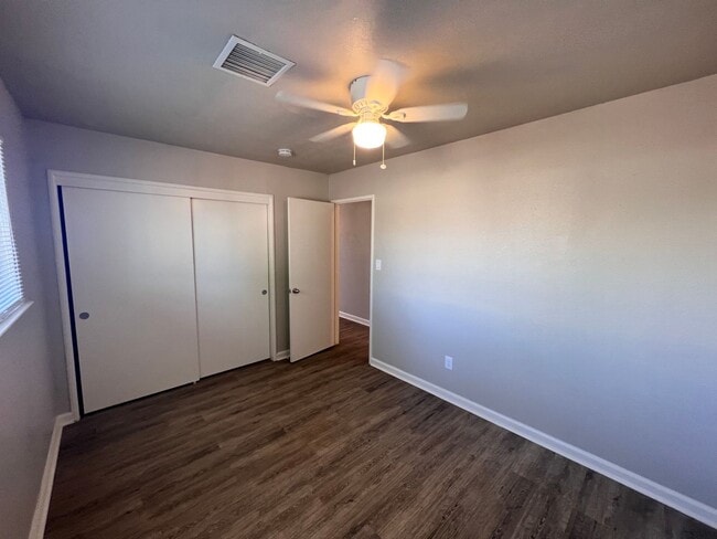 Building Photo - START APPLYING FOR THIS HOME NOW!