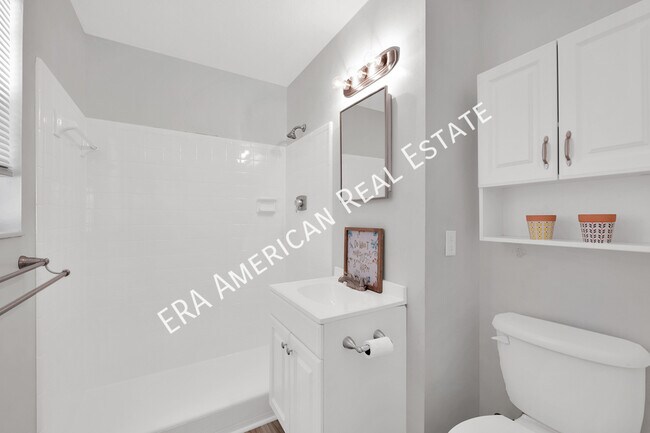 Building Photo - 131 Holmes Blvd NW