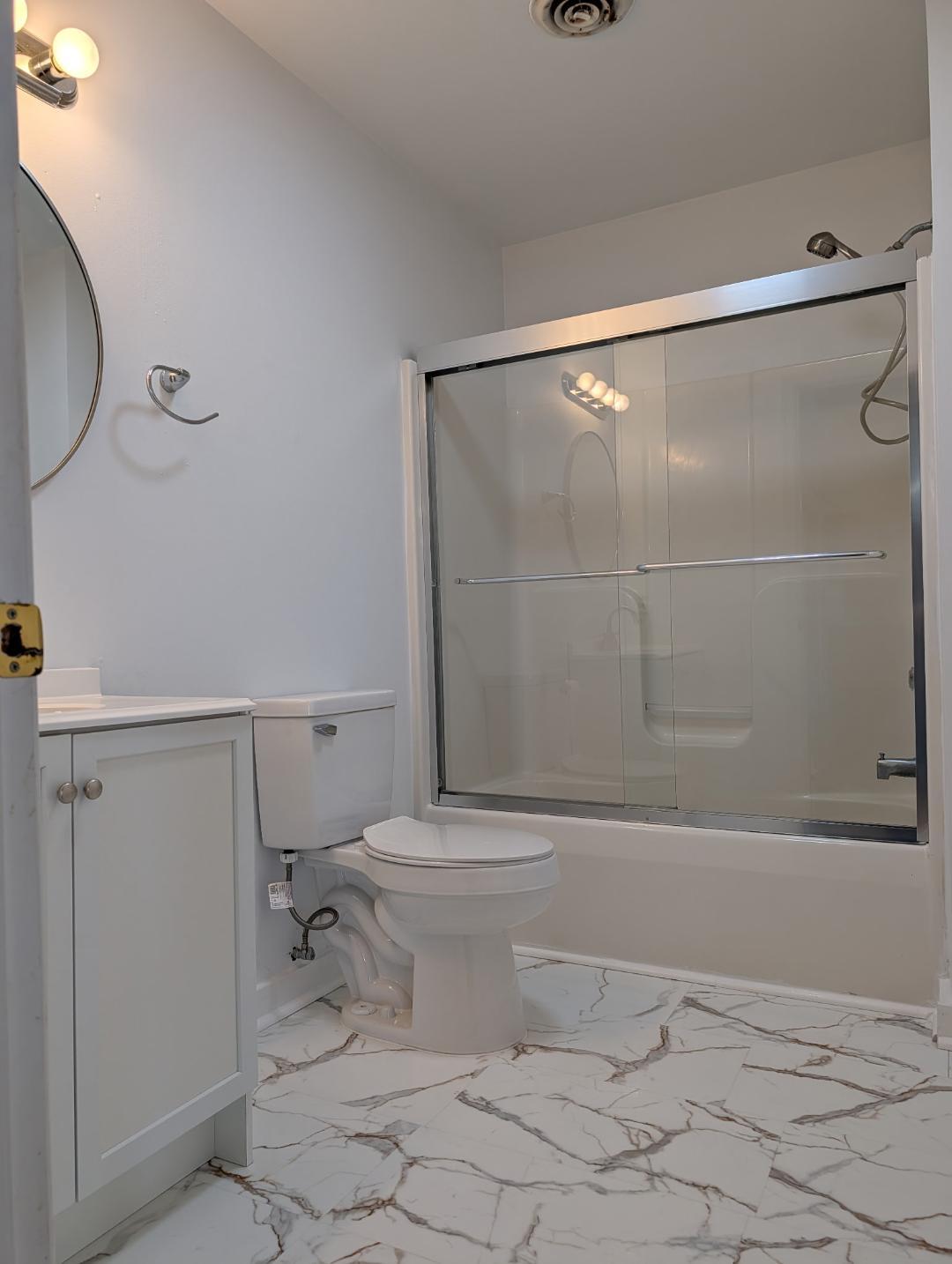 Building Photo - 502 Keystone Aly