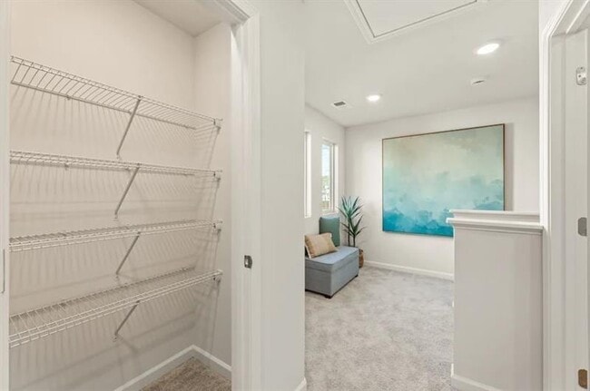 Building Photo - 5109 Sidney Sq Dr