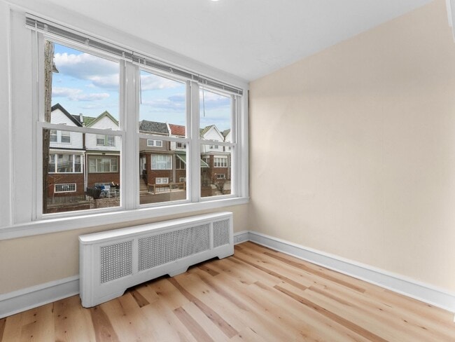 Building Photo - 1983 73rd Ave