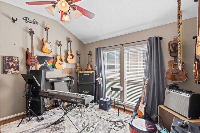 Building Photo - 2513 Kimberly Dawn Dr