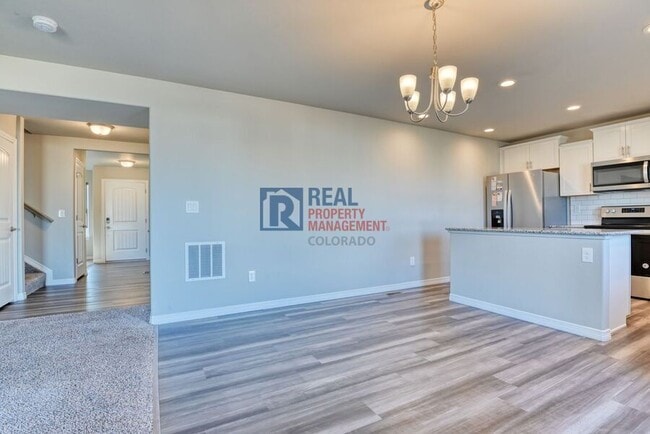 Building Photo - 6712 Skuna Dr