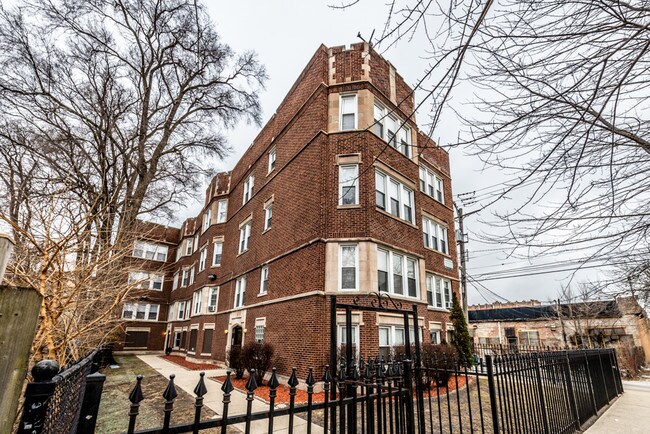 Building Photo - South Shore Apartments