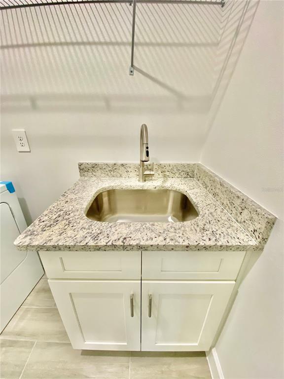 Building Photo - 10006 Massey St