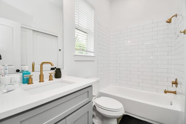 Building Photo - 4610 Indie Hts Ln