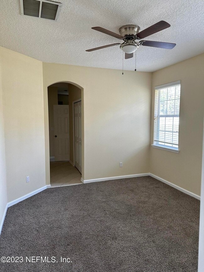 Building Photo - 3727 Creswick Cir