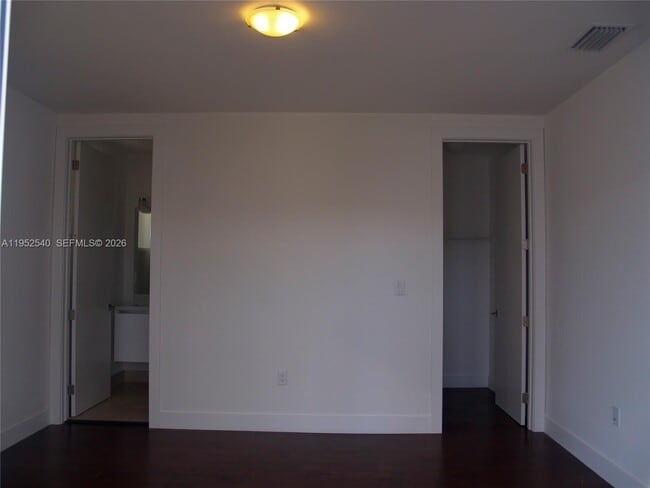 Building Photo - 10053 NW 76th Terrace