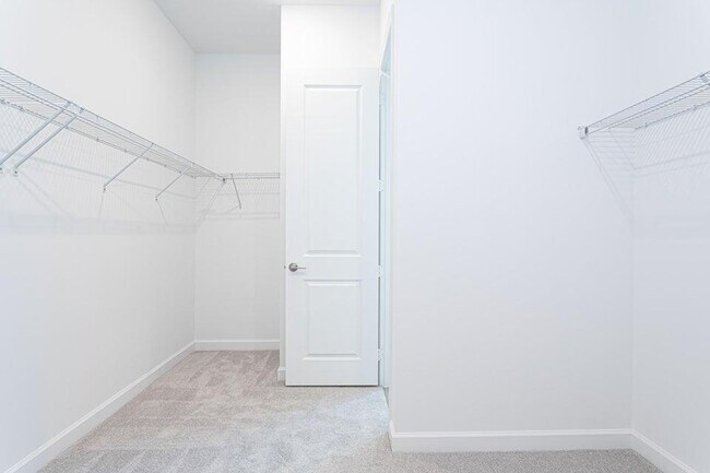 Building Photo - 1132 Haywagon Trl