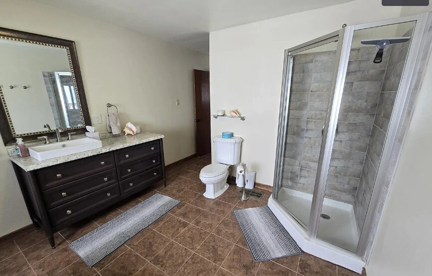 Building Photo - 24 Spring St. Unit A