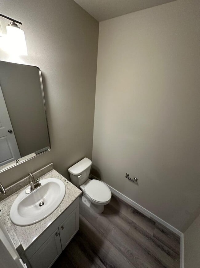 Building Photo - 9006 Nafizah Wy