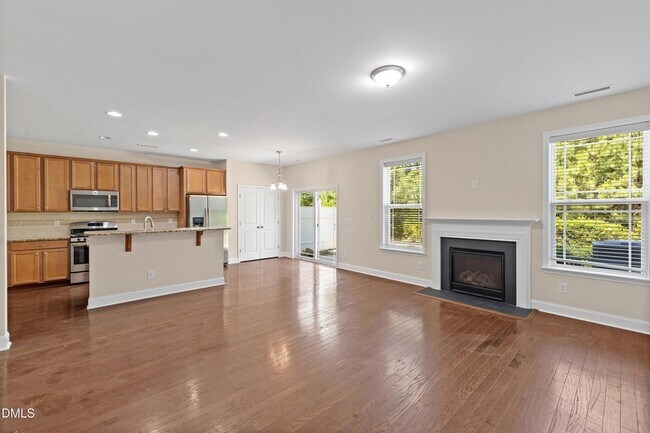 Building Photo - 227 Mayfield Dr