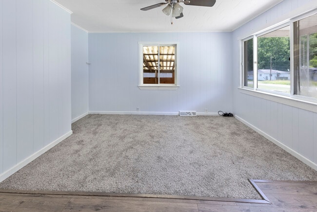 Building Photo - 77 Luka Rd