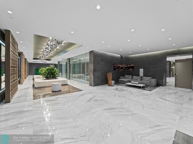 Building Photo - 400 Sunny Isles Blvd