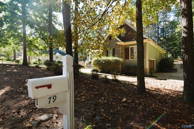 Building Photo - 79 Creekwood Dr