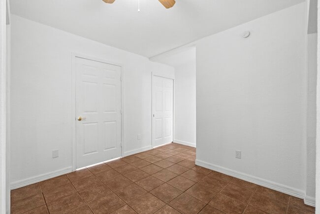 Building Photo - 5311 Perry Ave
