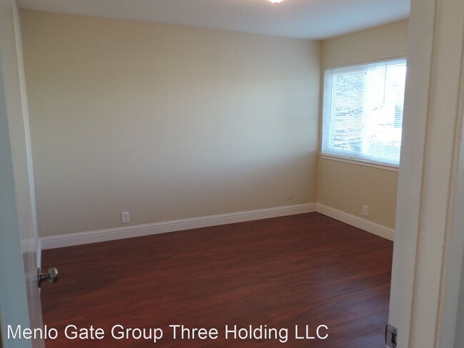 Building Photo - 3618 Alameda de las Pulgas