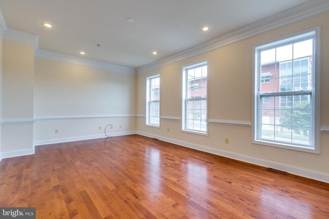 Building Photo - 2026 N Culpeper St