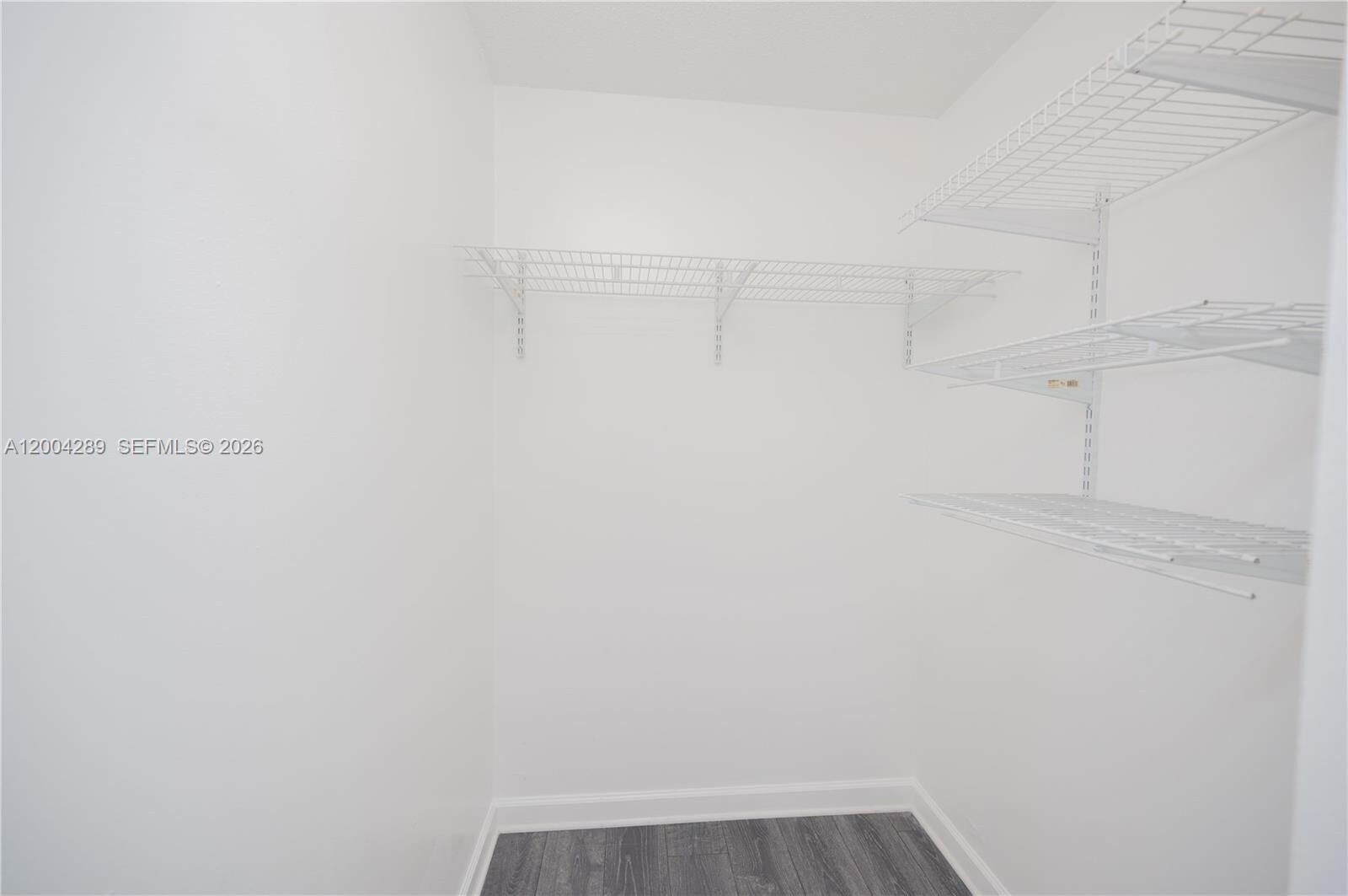 Building Photo - 5000 NW 116th Ct