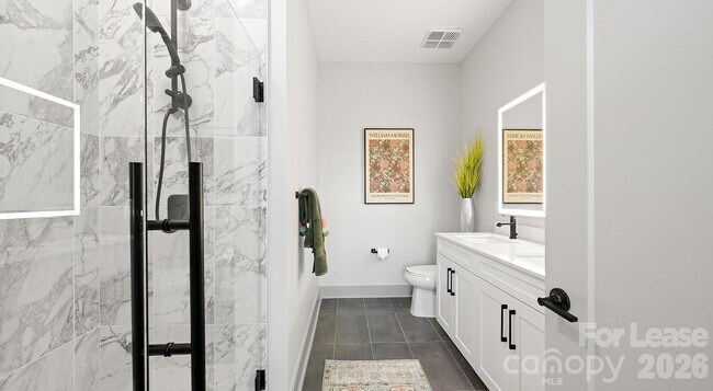 Building Photo - 2025 Cleveland Ave