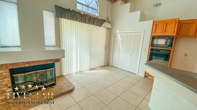 Building Photo - 8501 Tamworth St