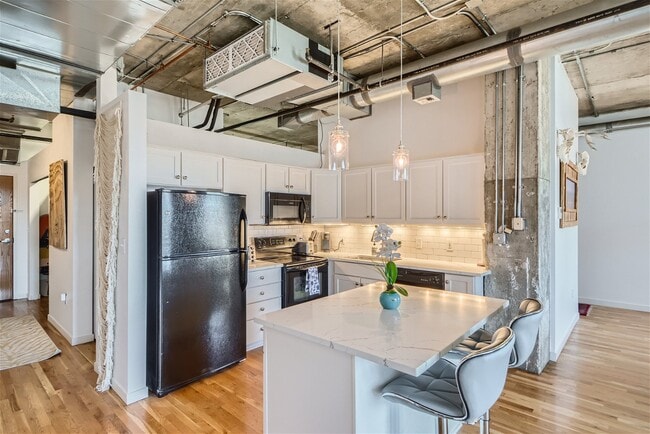 Building Photo - 2020 Arapahoe St