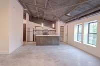 Building Photo - 301 W Main St
