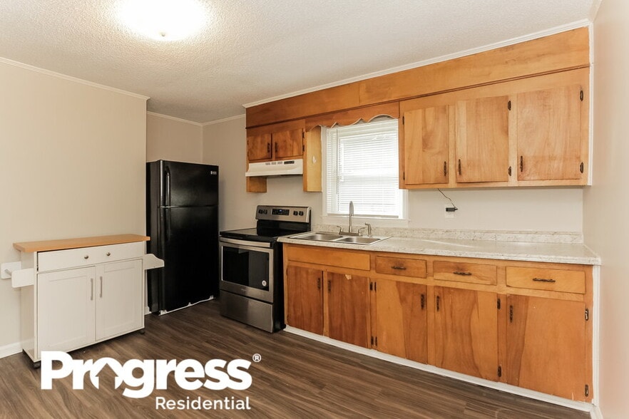 Building Photo - 508 W Allison Ave