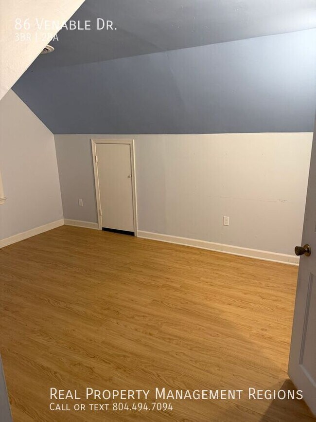 Building Photo - 86 Venable Dr