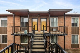 Building Photo - 3600 Hillsboro Pike