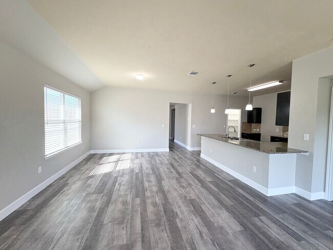 Building Photo - 11708 Cambrian Rd