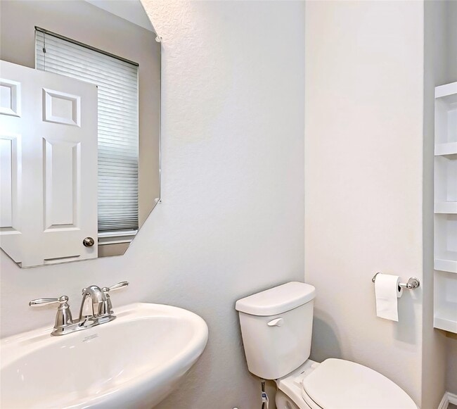 Building Photo - 3115 Roseland Terrace Ln