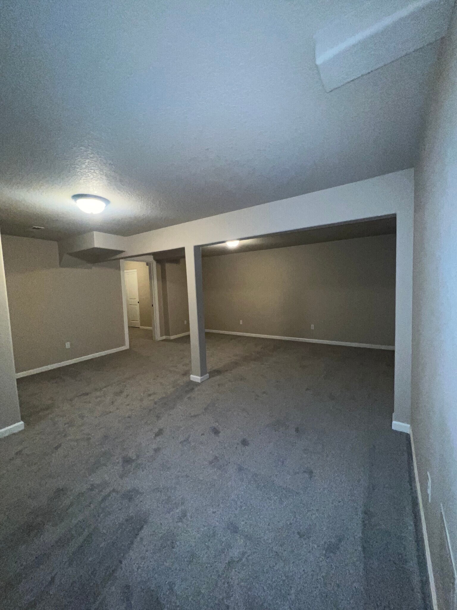 Building Photo - 1235 SW 10th Way