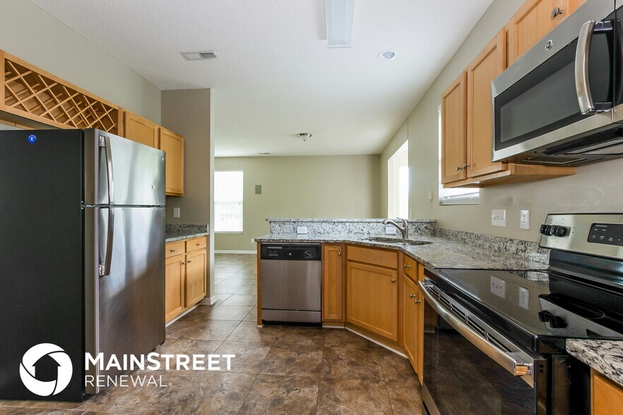 Building Photo - 2006 Gramercy Park Dr