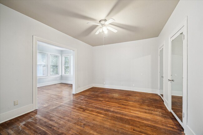 Building Photo - 2113 Berry St