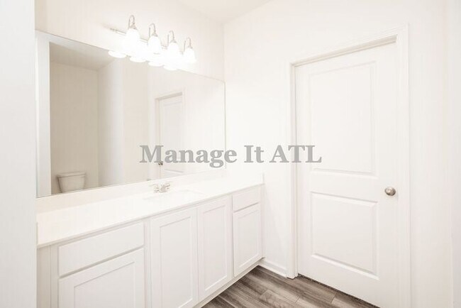 Building Photo - 4 Br Ranch Home for Rent!
