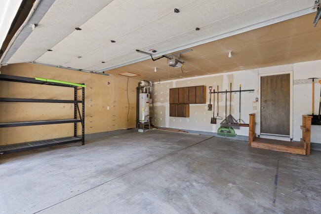 Building Photo - Home Sweet Home in Exclusive Warm Springs ...