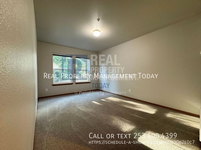 Building Photo - 10504 140th St Ct E