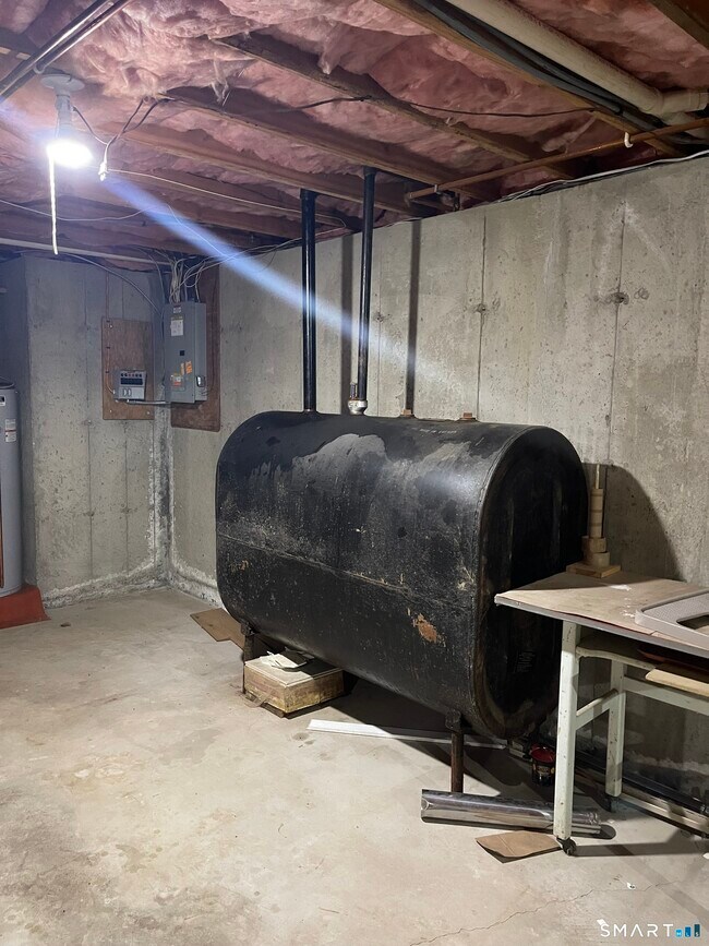 Building Photo - 163 Trotters Way