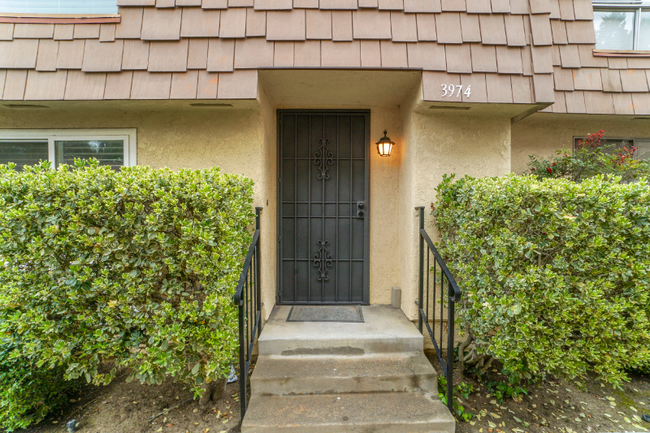 Building Photo - 3974 Tarrytown Ln