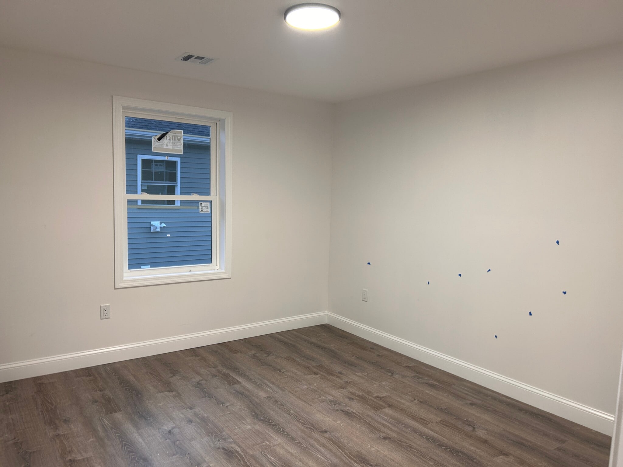 Building Photo - 116 Sherwood St