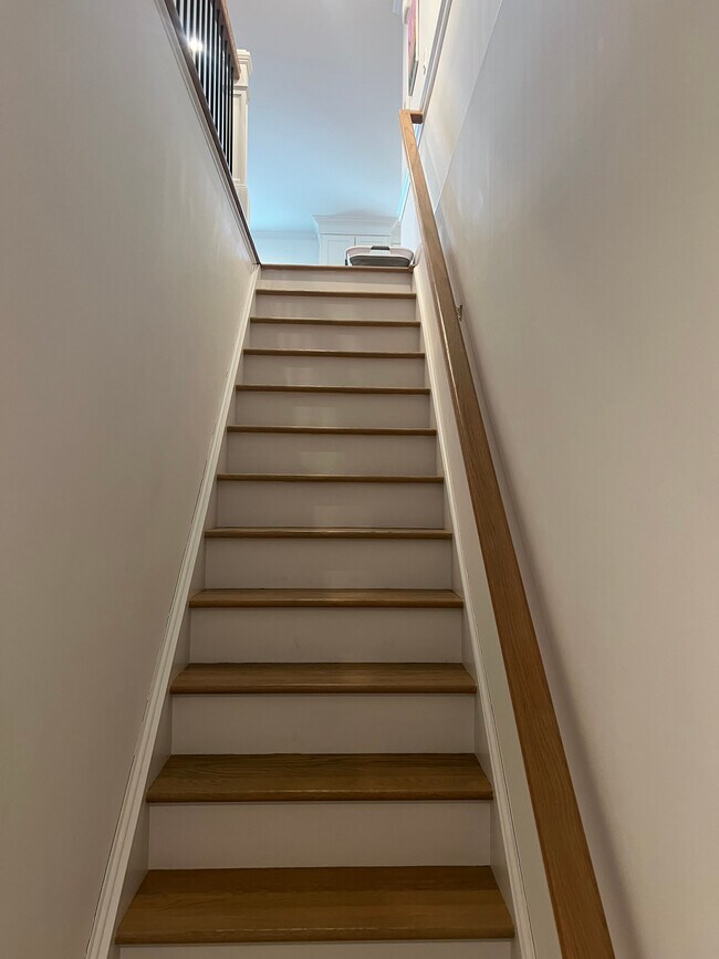 Building Photo - 111-113 Lincoln Ave