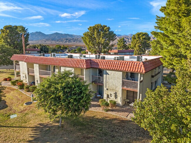 Building Photo - 9643 Spyglass Ave