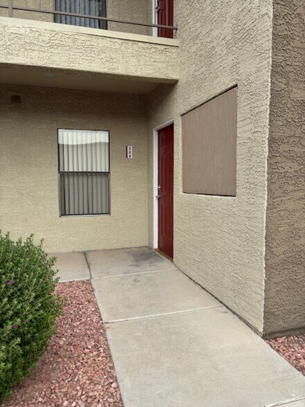 Interior Photo - Mandalay Bay Apartments