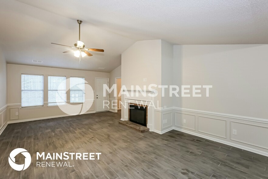 Building Photo - 3330 Crescent Knoll Dr