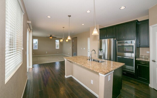 Building Photo - BEAUTIFUL HOME IN BANNING LEWIS RANCH!!!!!!