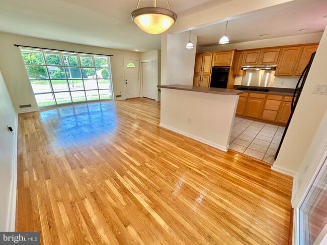 Building Photo - 986 Sherbrook Cir