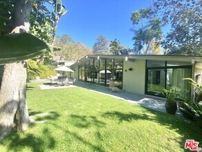 Building Photo - 30611 Las Estrellas Dr