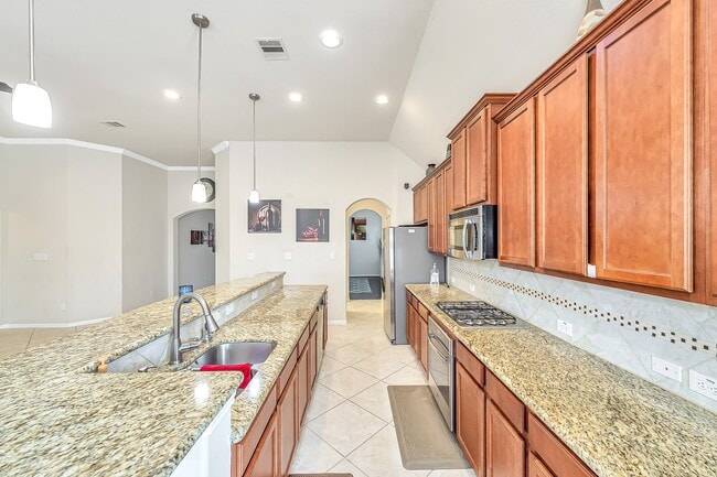 Building Photo - 9211 Union Meadow Ln